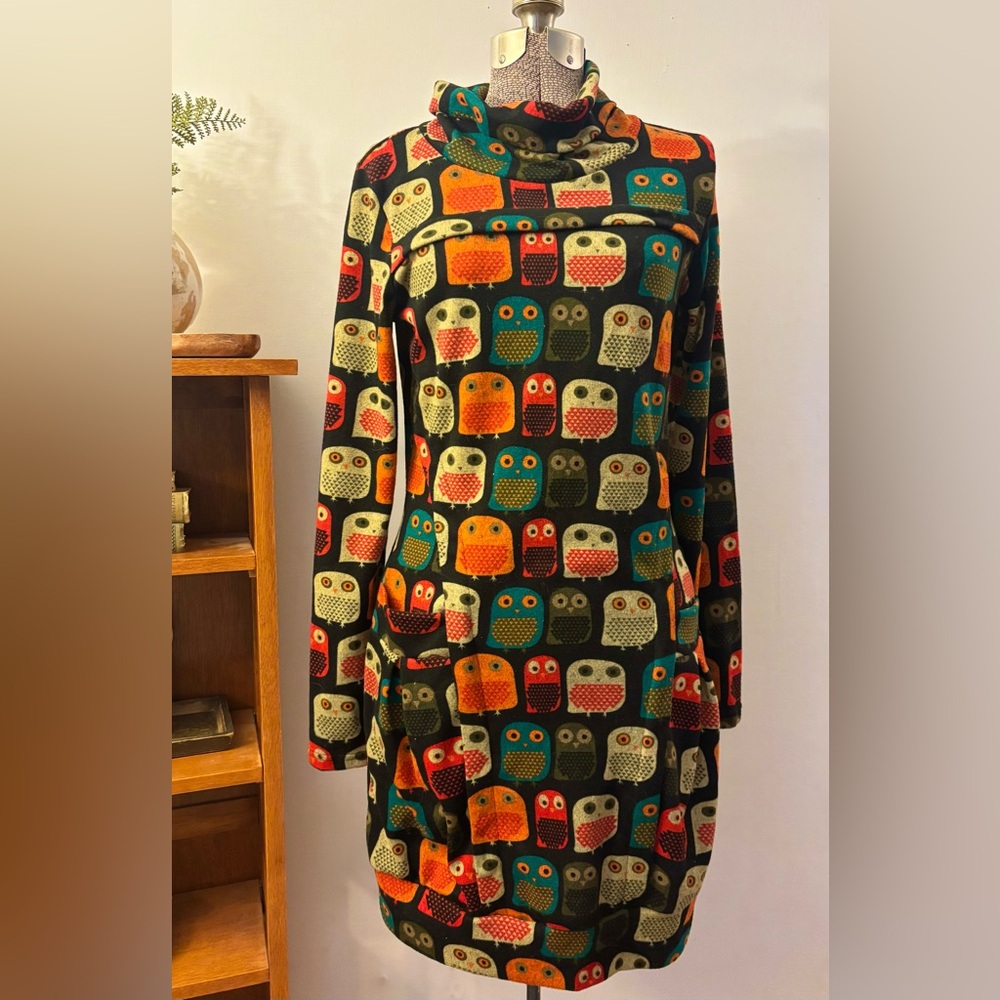 Retro Whimsical Owl Soft Cotton Poly Sweater Knit Tunic Dress Mock Collar Medium